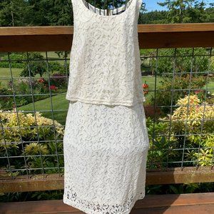 NWT Sharagano Ladies size 14 Ivory Lace Lined Sleeveless Dress